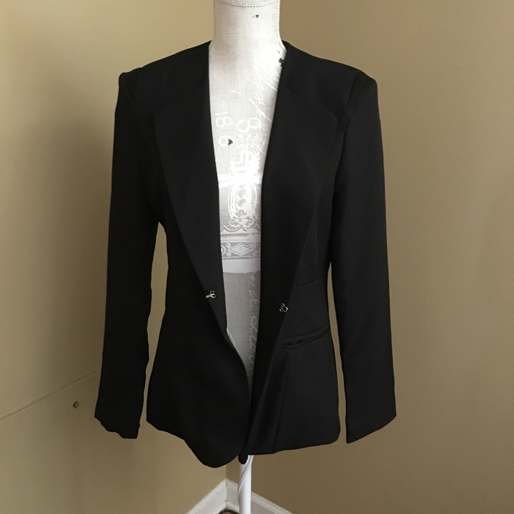 NWOT Ya Pei Oversized Lined Black Blazer