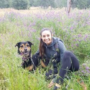 Meet your Posher, Katelyn