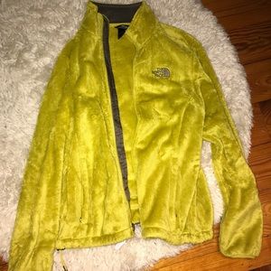 North face jacket. New w/o tags!!!!
