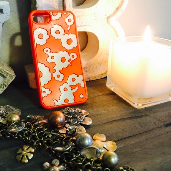 Kate Spade Red Orange Poppy Design iPhone 5s Case! - Picture 4 of 7