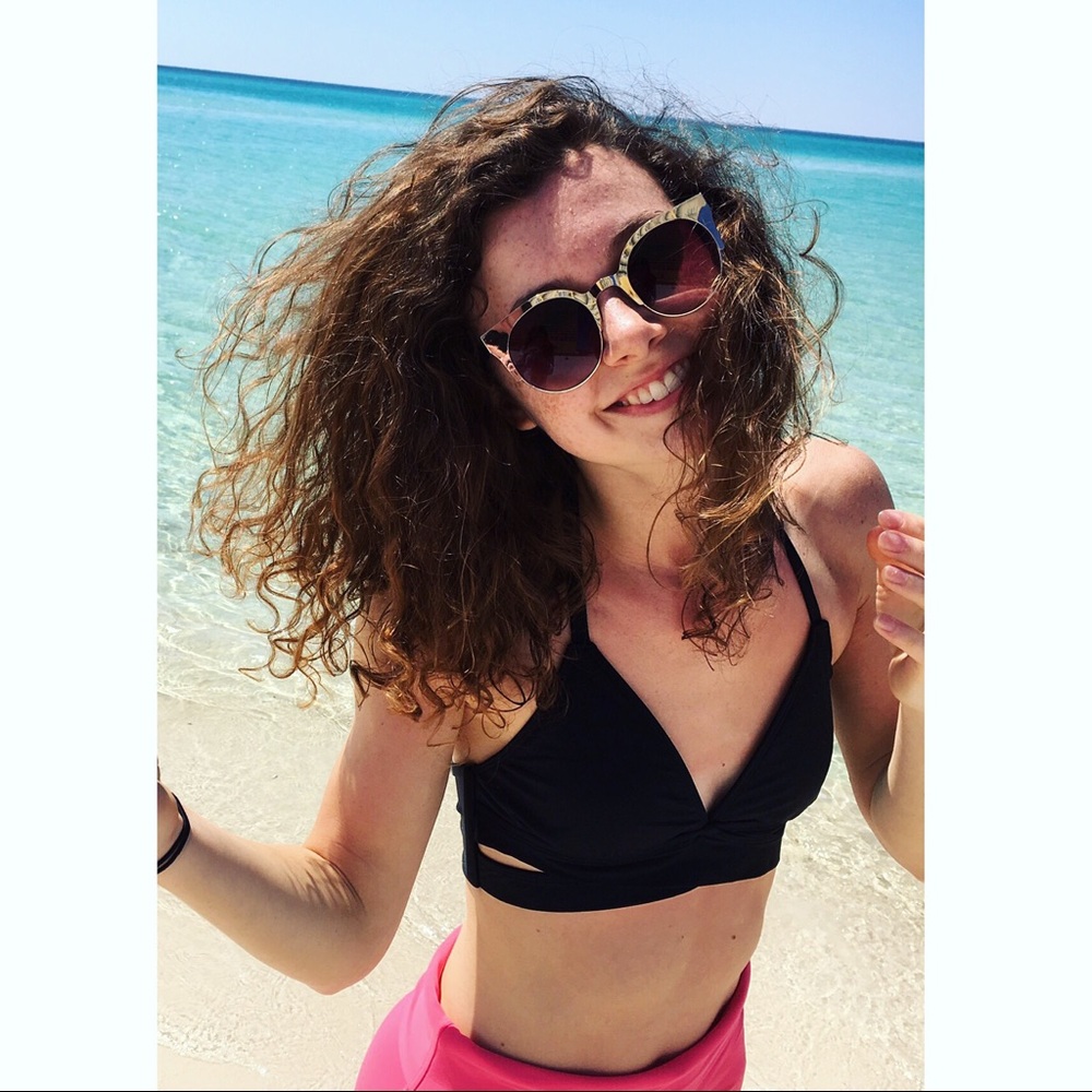 Meet your Posher, Isabelle