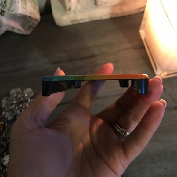 Rainbow Geode/Watercolor Hard Case! - Picture 5 of 8