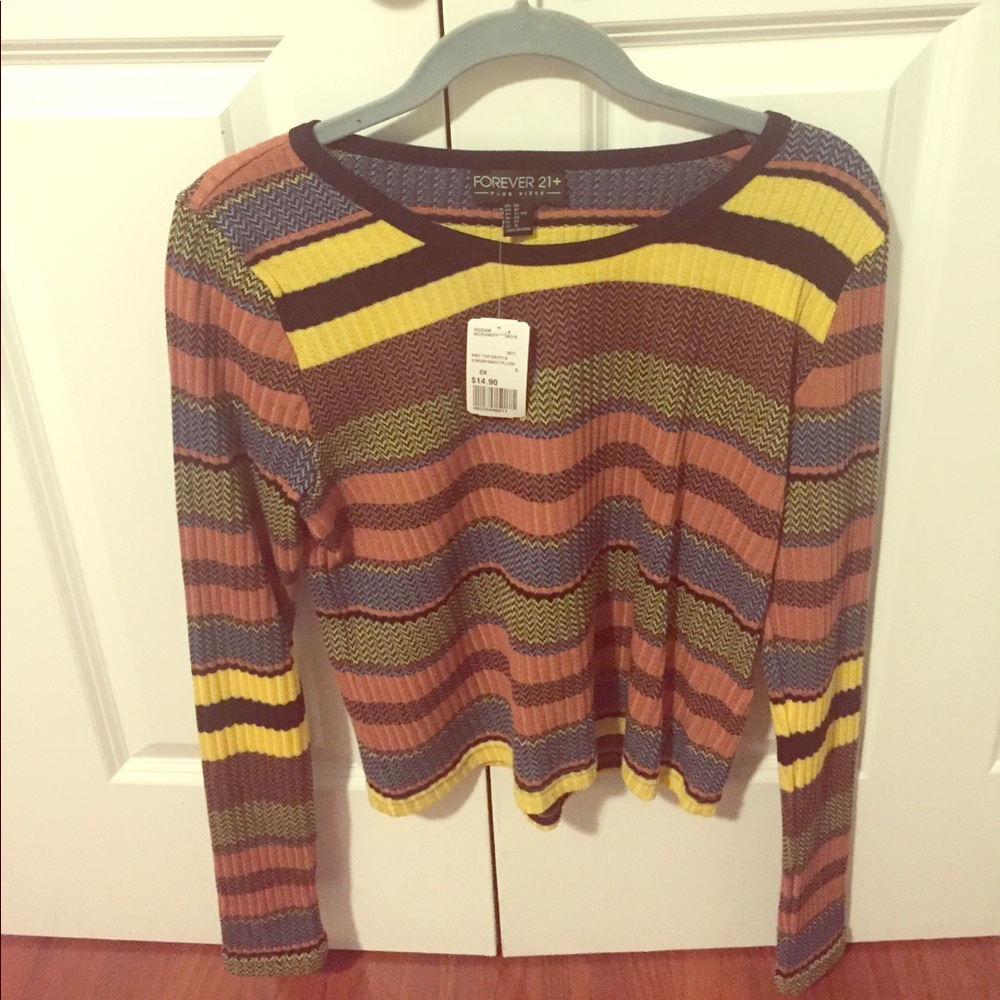 Semi-crop top long sleeve
