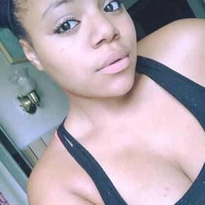 Meet your Posher, Tamara