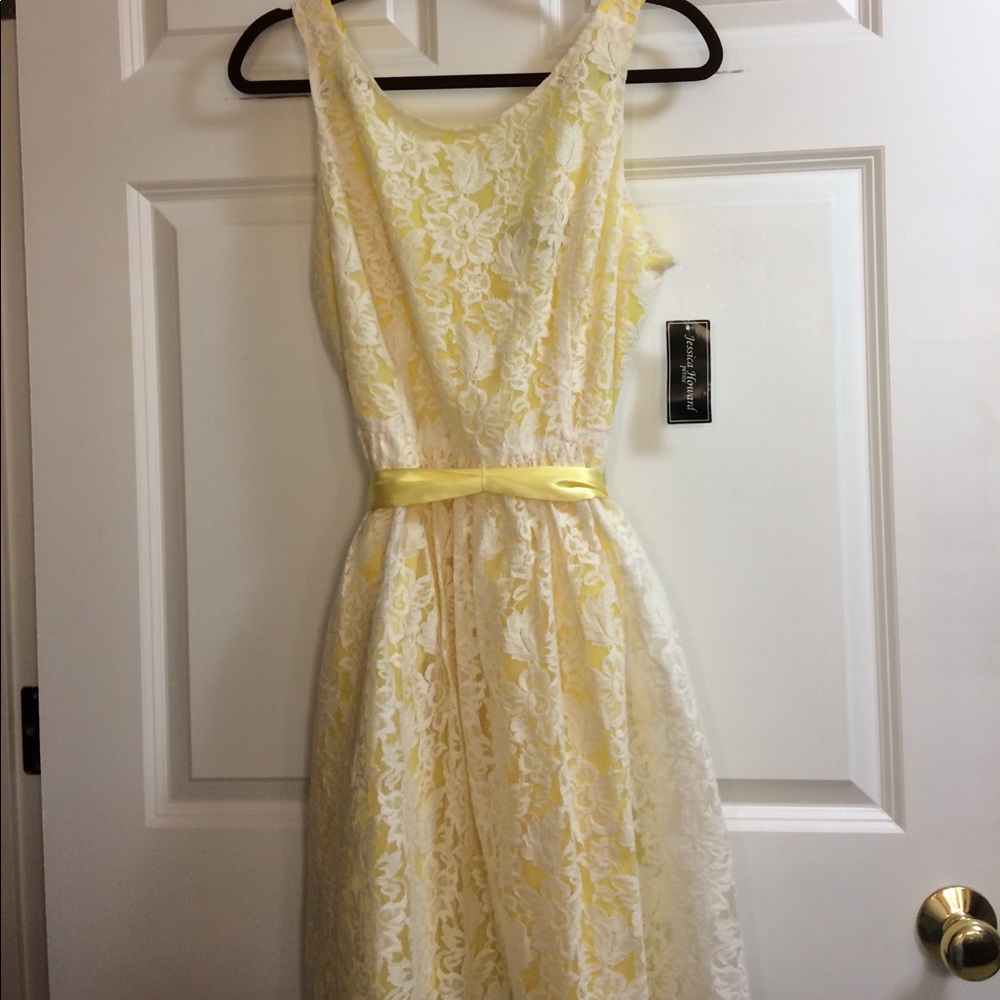 Jessica Howard lace dress