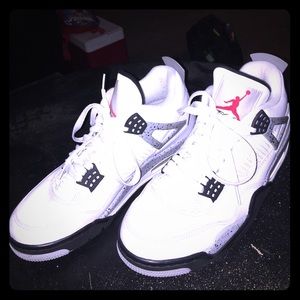 AIR JORDAN 4 RETRO OG "WHITE CEMENT 2016 RELEASE