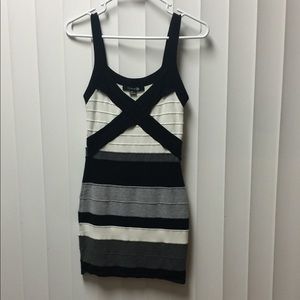 Black/white/grey dress