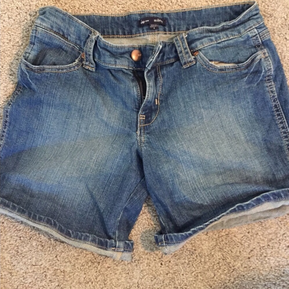 🌴GAP jean shorts