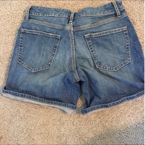 🌴GAP jean shorts - Picture 2 of 2