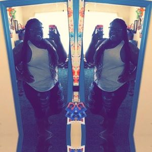 Meet your Posher, Tytuina