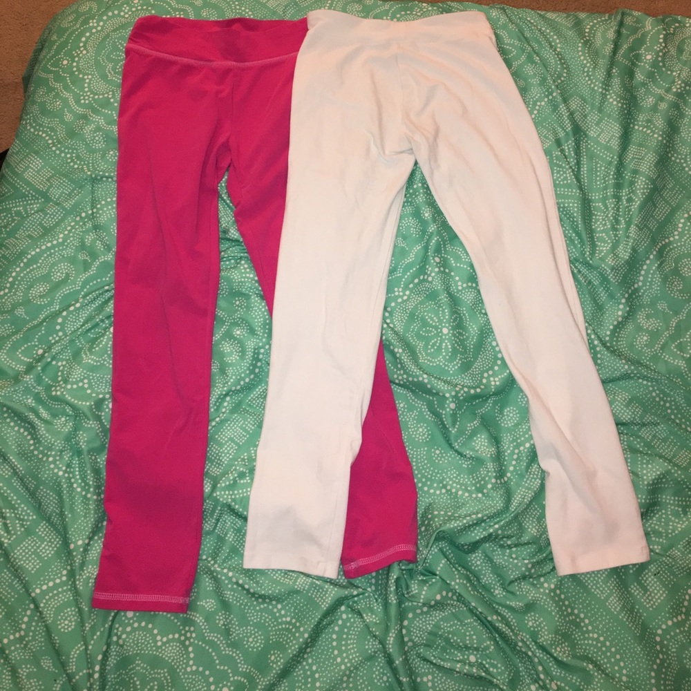 Pink and white leggings🙃