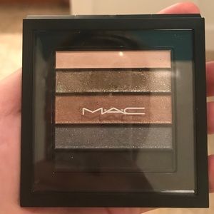 Mac eyeshadow