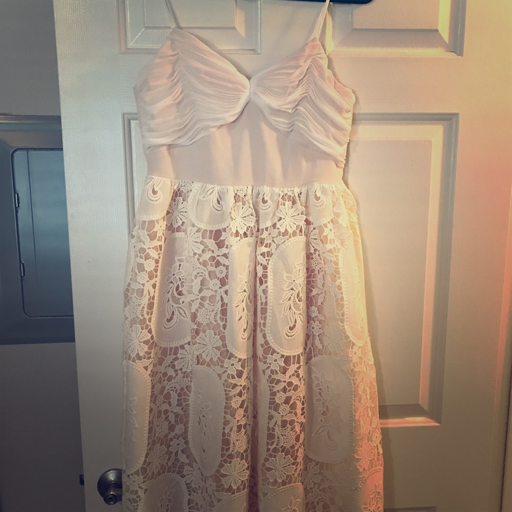 White lace dress