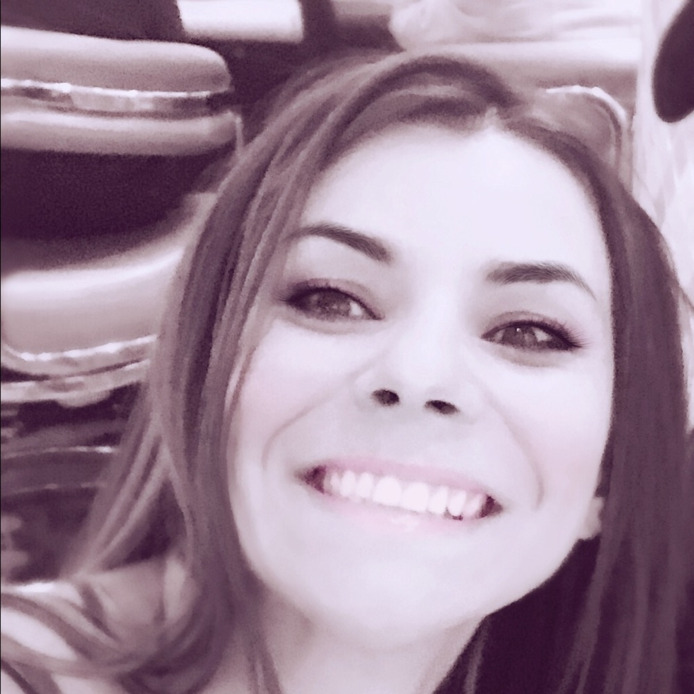 Meet your Posher, Amber