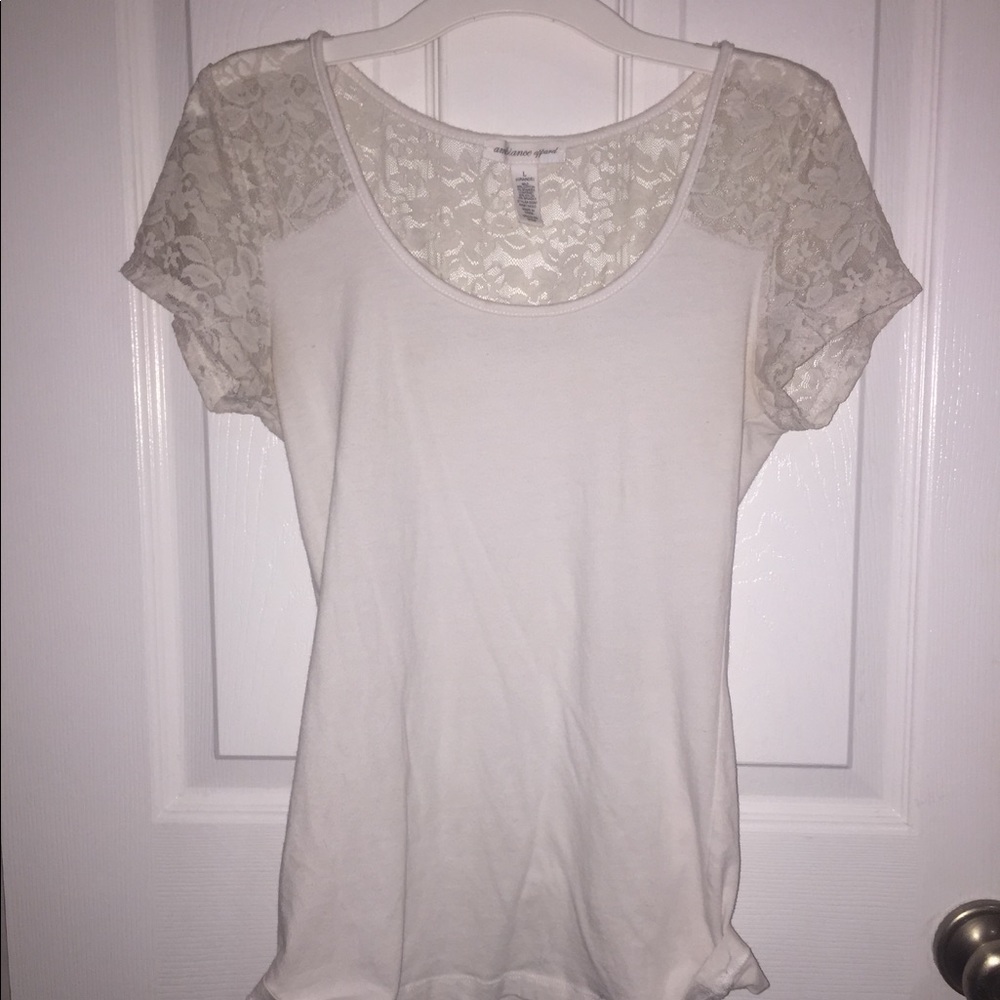 white tshirt