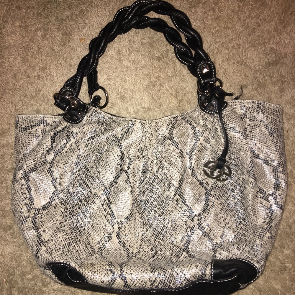 Marc ecko purse
