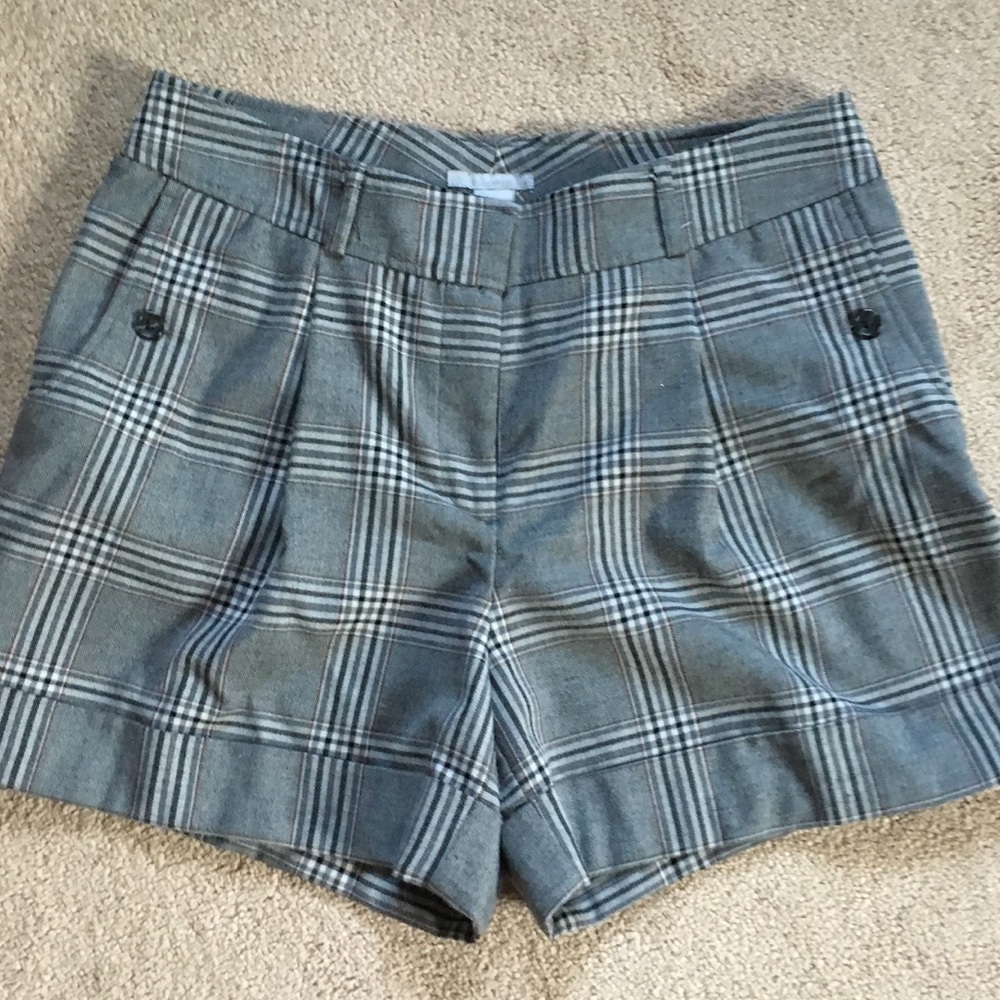 Grey Plaid Pleated Cuffed Shorts-size 12