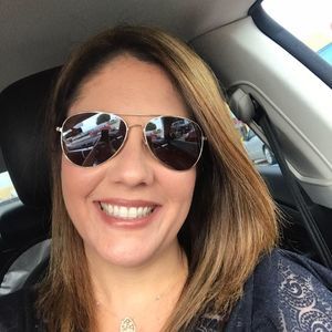 Meet your Posher, Lindsey