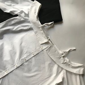 NWOT Off-the-Shoulder Top