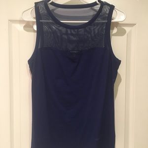 Express Top. Size M