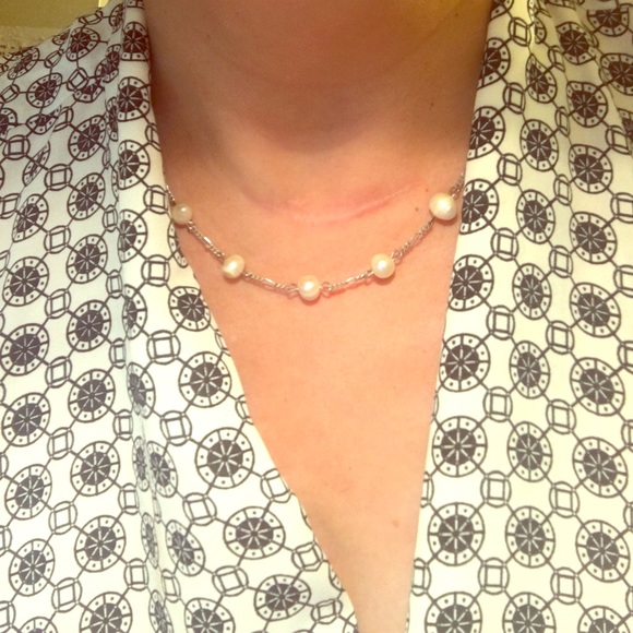 💕17 Inches Natural Pearls in 975 Sterling Silver - Picture 2 of 6