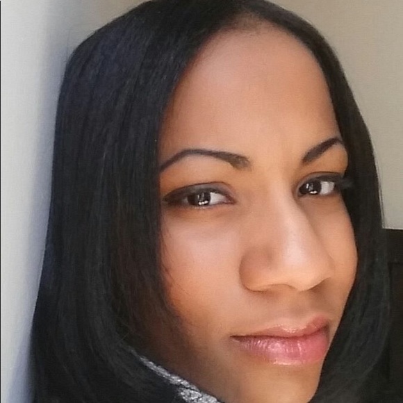 Meet your Posher, Ktina - Picture 3 of 7