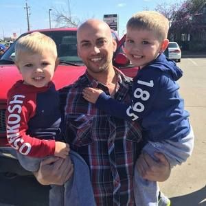 Meet your Posher, Jason