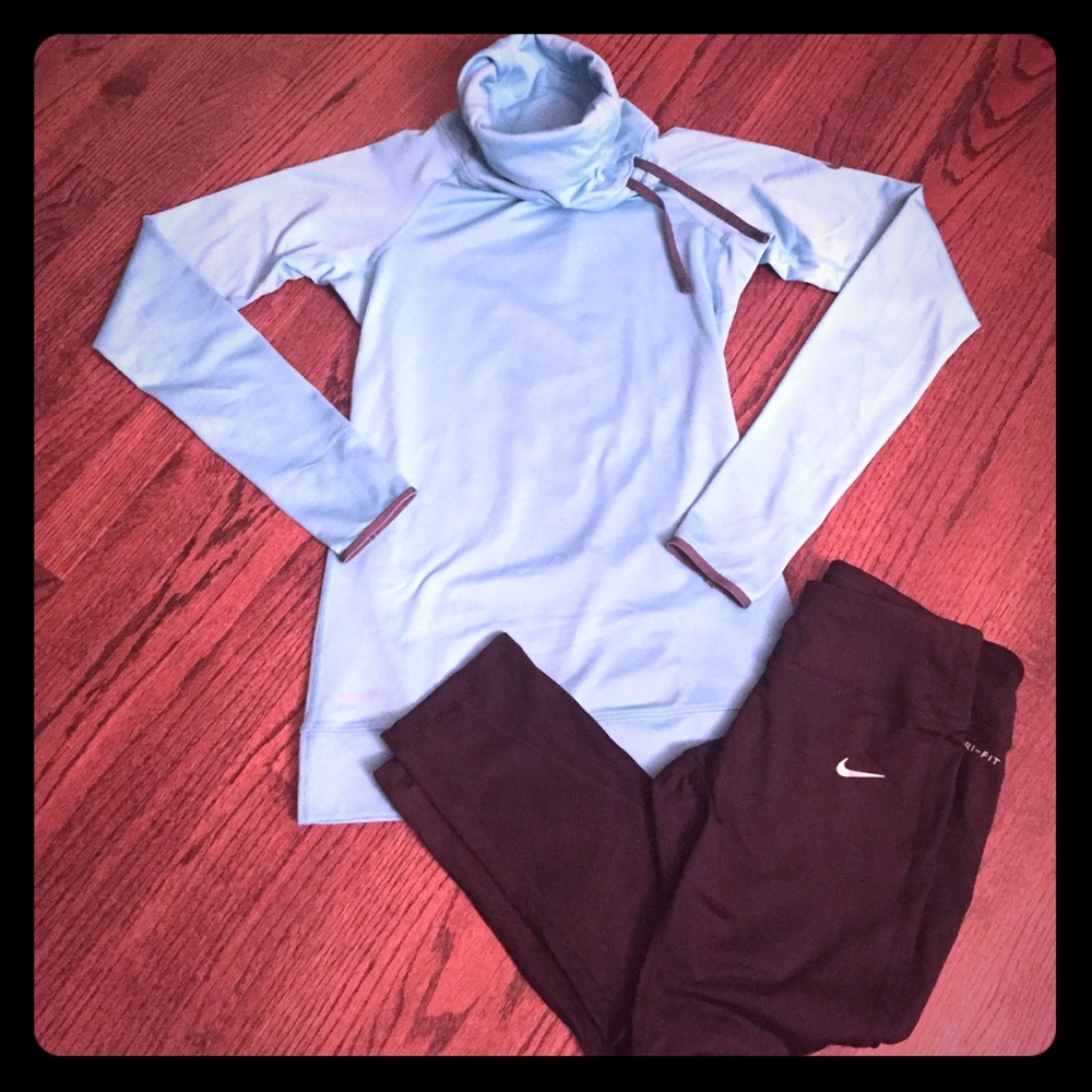 (NWT) NIKE CAPRIS & (NWOT) LONG SLEEVE SET