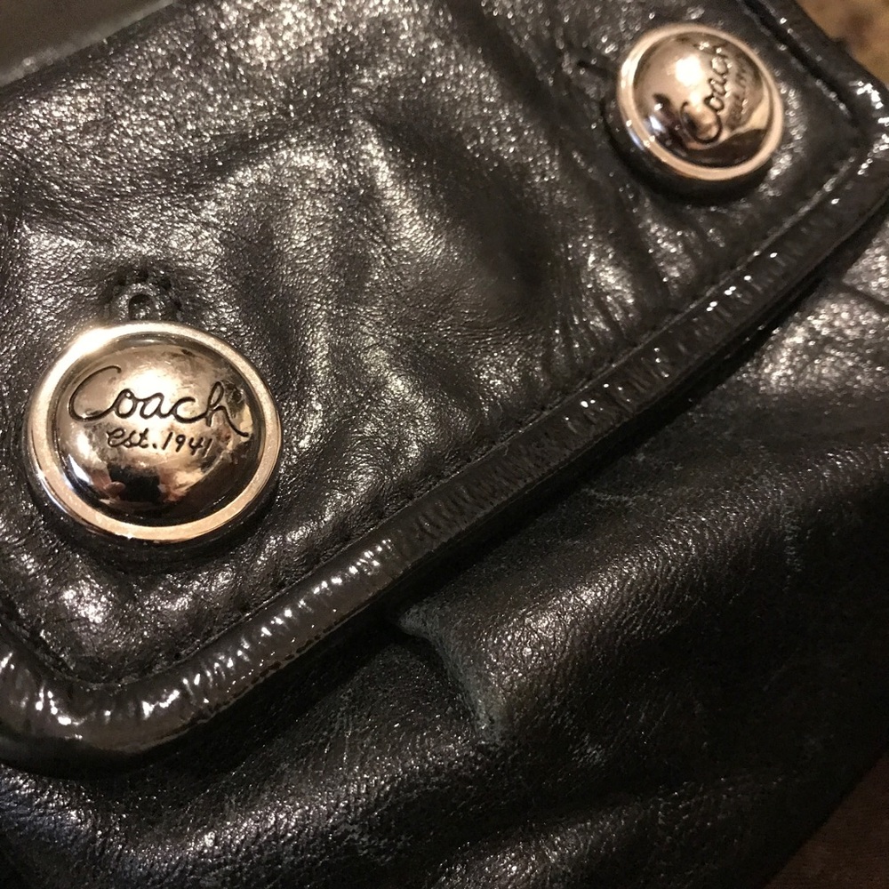 Authentic COACH Poppy Leather Swing Hobo