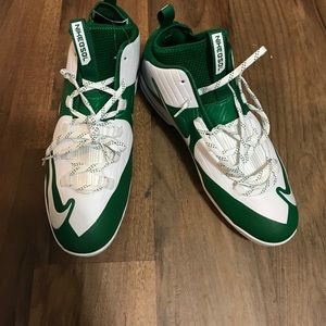 Men's baseball cleats