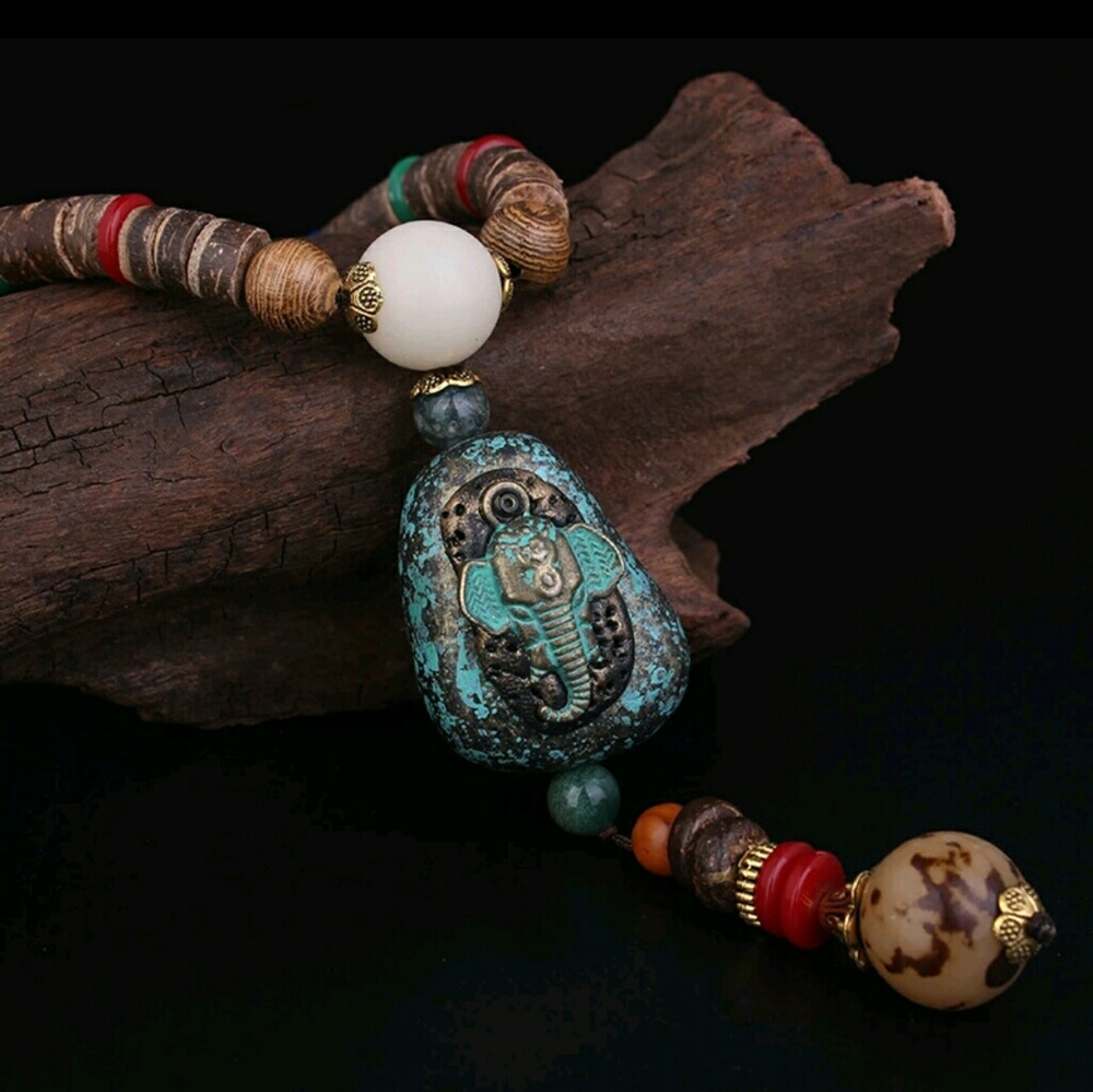 Elephant Necklace back in stock - Picture 2 of 4