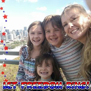 Meet your Posher, Becky