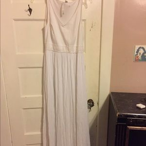 never worn Lauren Conrad white maxi small