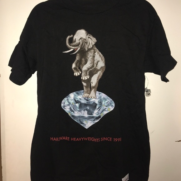 Diamond tee - Picture 1 of 2