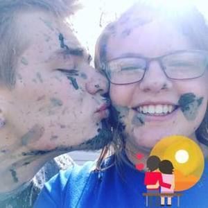 Meet your Posher, Hunter