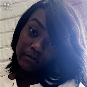 Meet your Posher, Jasmine