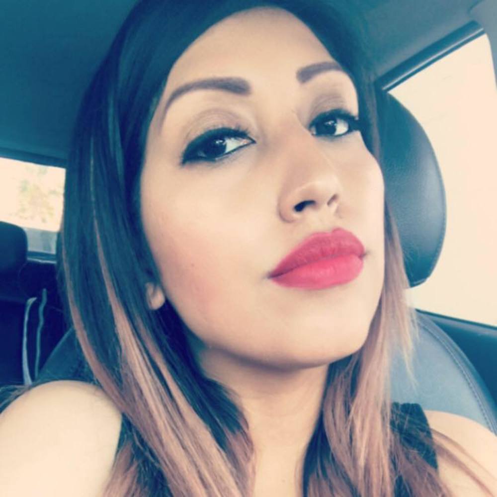 Meet your Posher, Denise