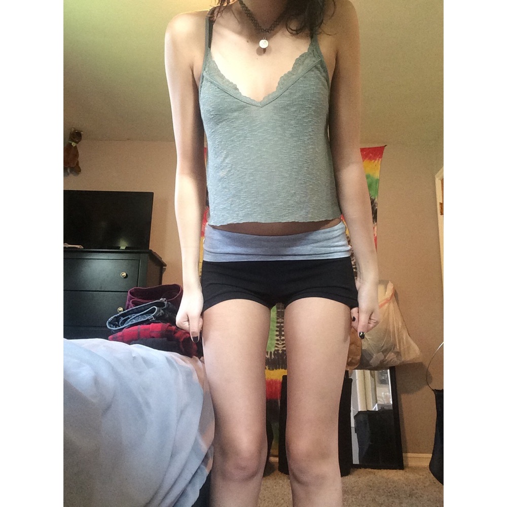 Green crop top