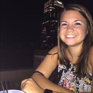 Meet your Posher, Joanna