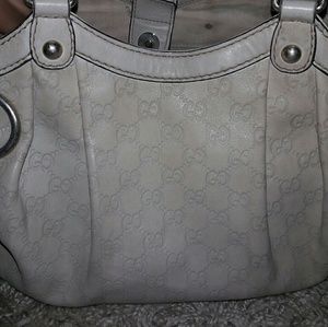 Authentic Gucci Sukey Leather Handbag