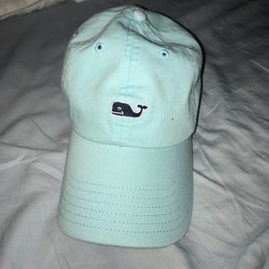 brand new Vineyard Vines hat