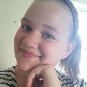 Meet your Posher, Livi