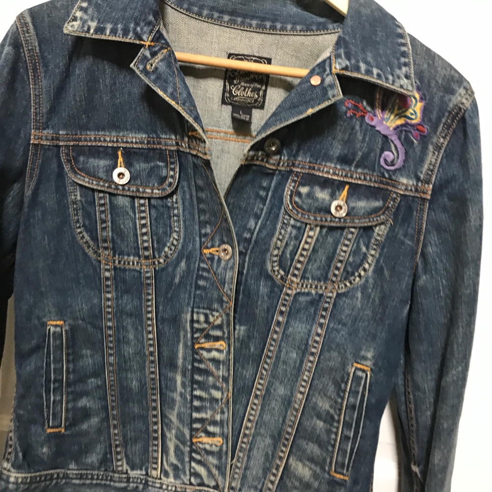Lucky Brand embroidered denim jacket!