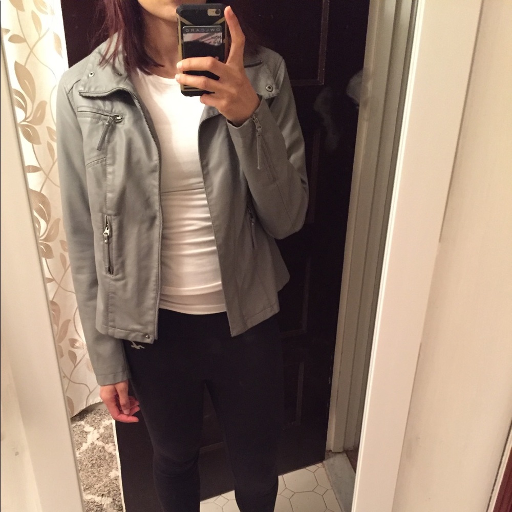 Apt 9 grey leather faux jacket in small.