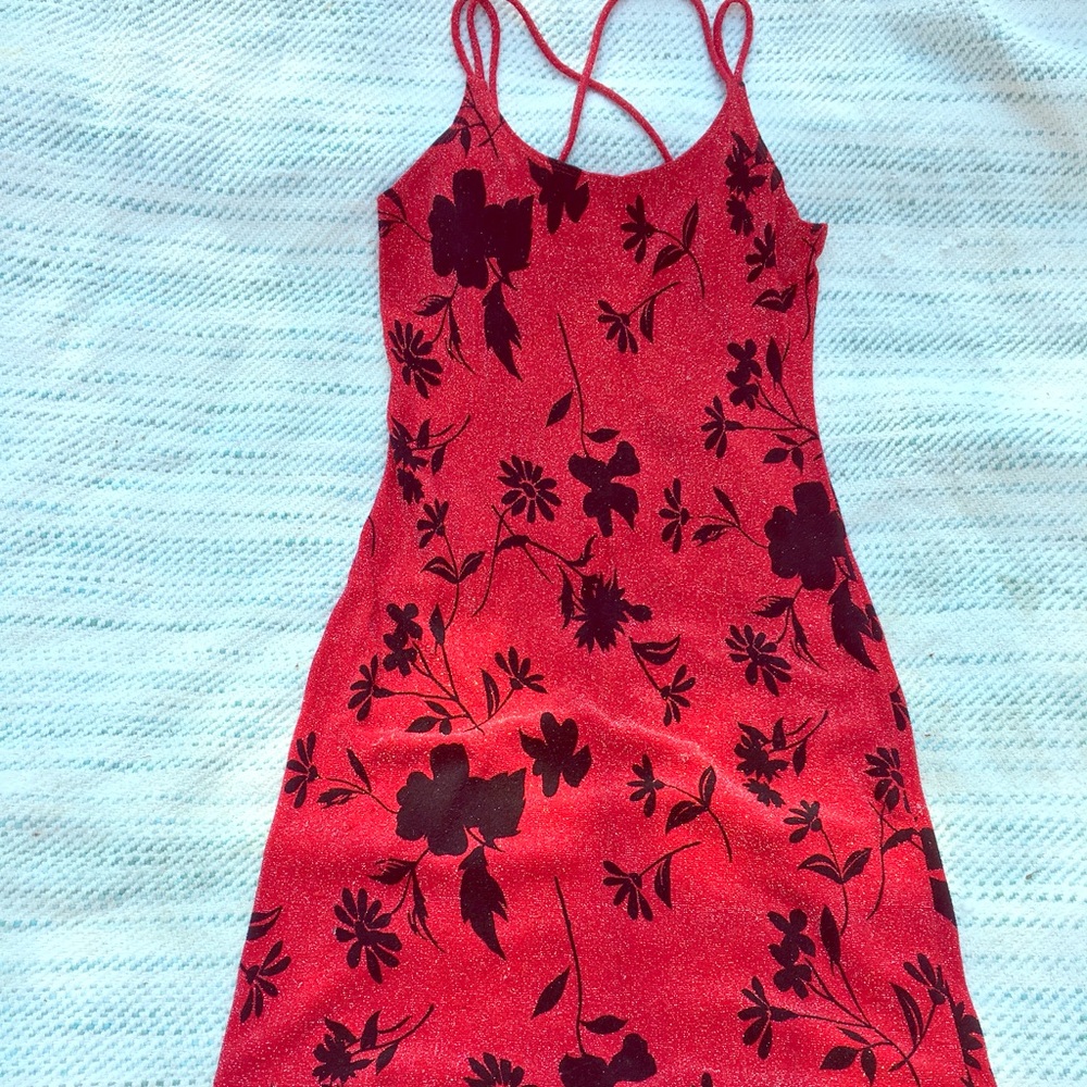 Red with black design tight mini summer dress