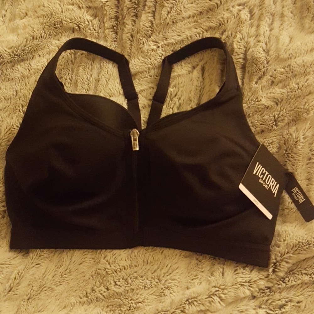 NWT Victoria's Secret Sports Bra 34DD