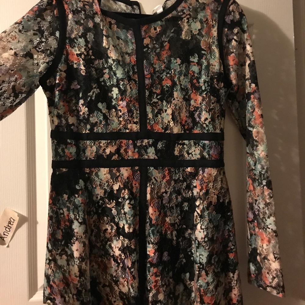 Floral lace dress