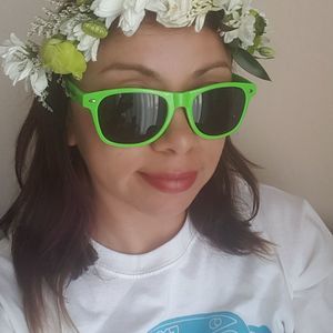 Meet your Posher, Monica