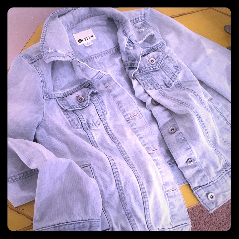 Light wash denim jacket