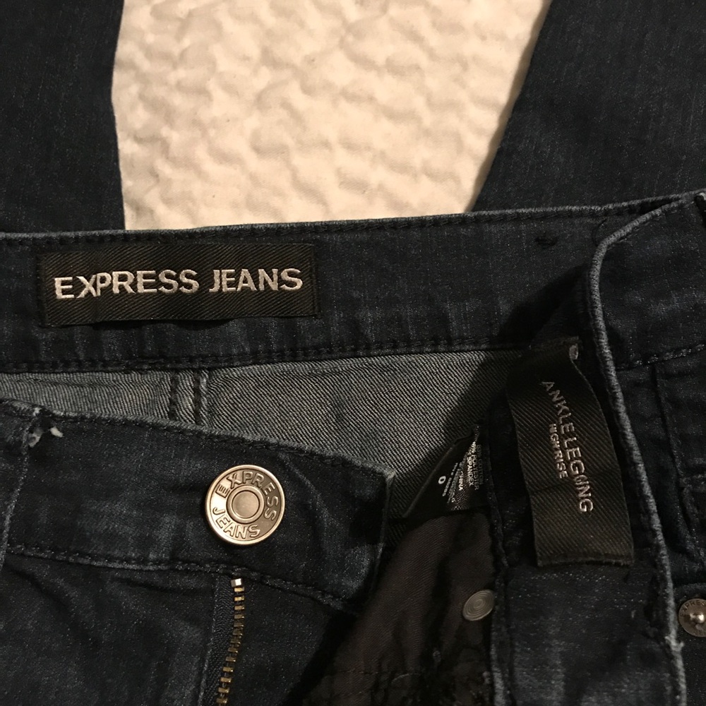 Express Jeans